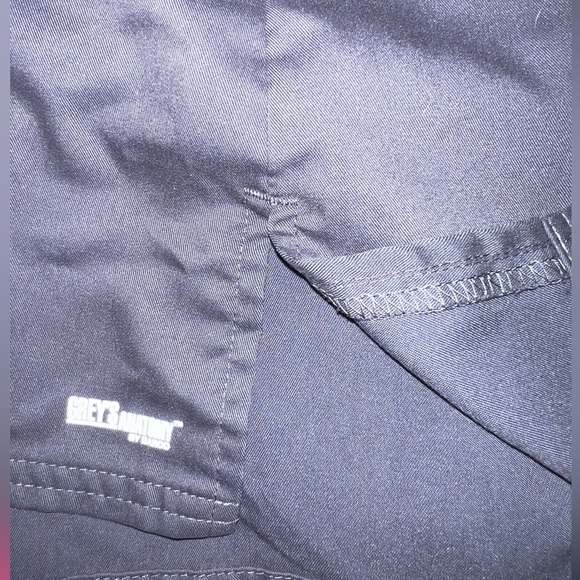 Dark grey scrub top - Picture 5 of 5